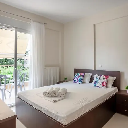 Апартаменты Dimosthenis Cosy Home